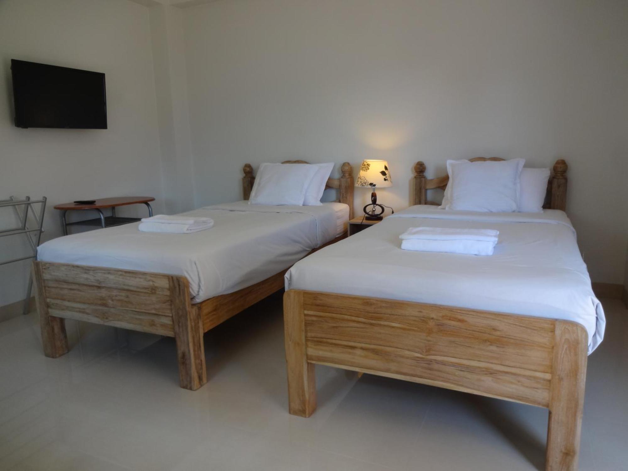 Rena House Chiang Mai Hotel Екстериор снимка