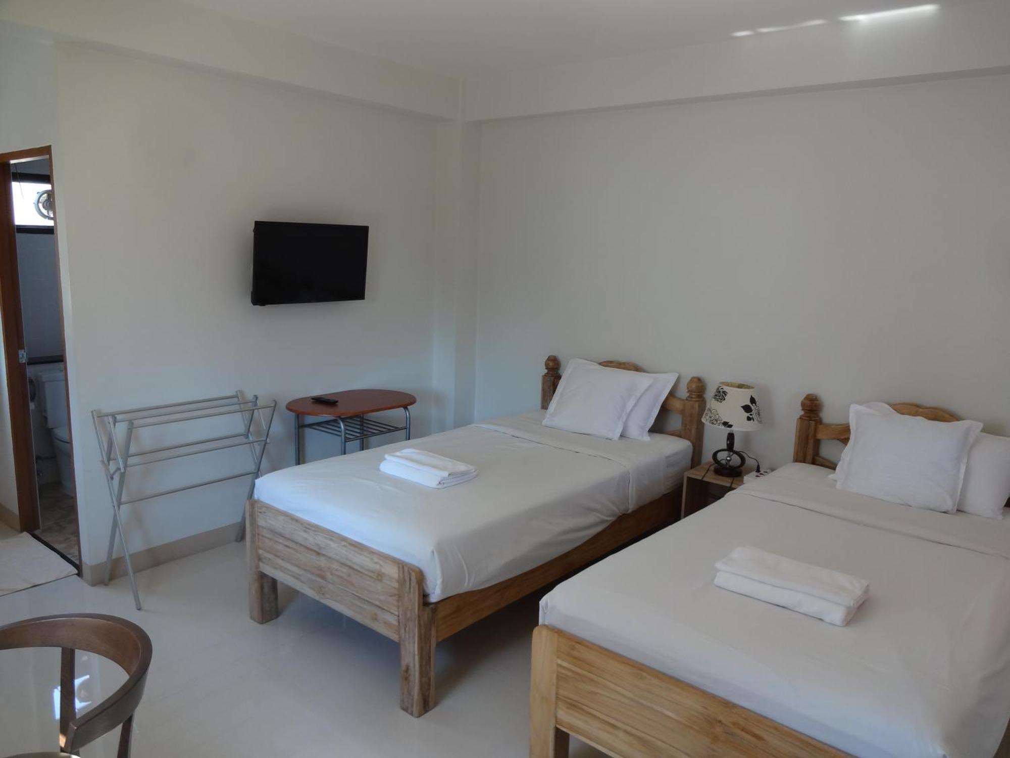 Rena House Chiang Mai Hotel Екстериор снимка
